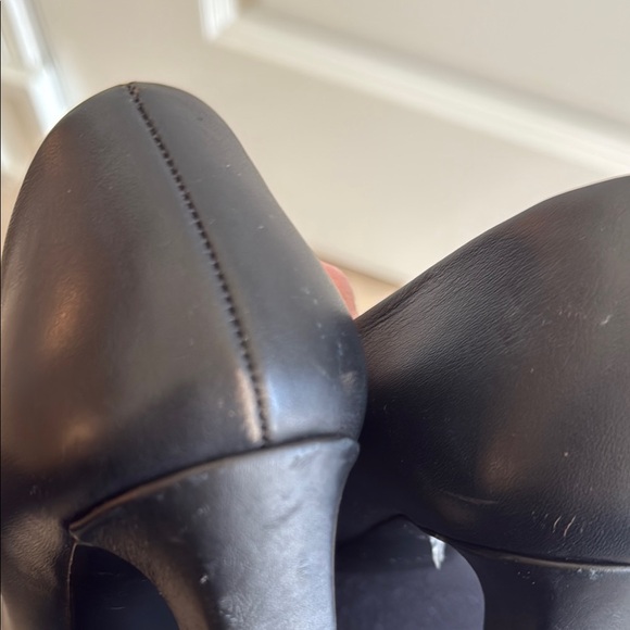 Gucci Sachalin Black Pumps with silver logo buckle 8m 38EU - Picture 8 of 16